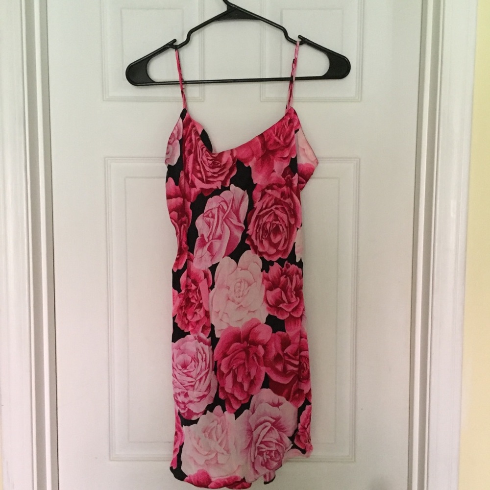 Vintage VS floral night dress